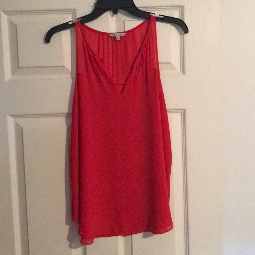 Red key hole tank top